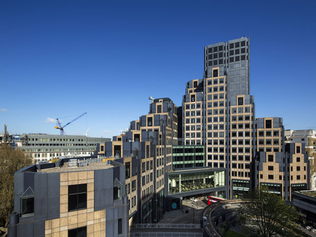 200 Aldersgate